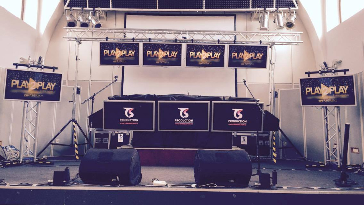 Taneční akce a koncerty Taneční akce a koncerty